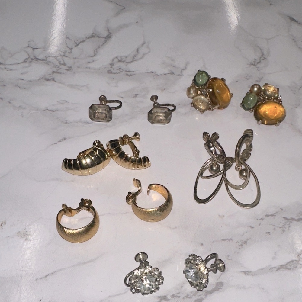 Vintage Elegant Gold and Silver Women's Jewelry Set